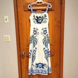 SHEIN Blue and White Floral Maxi Dress Size Large